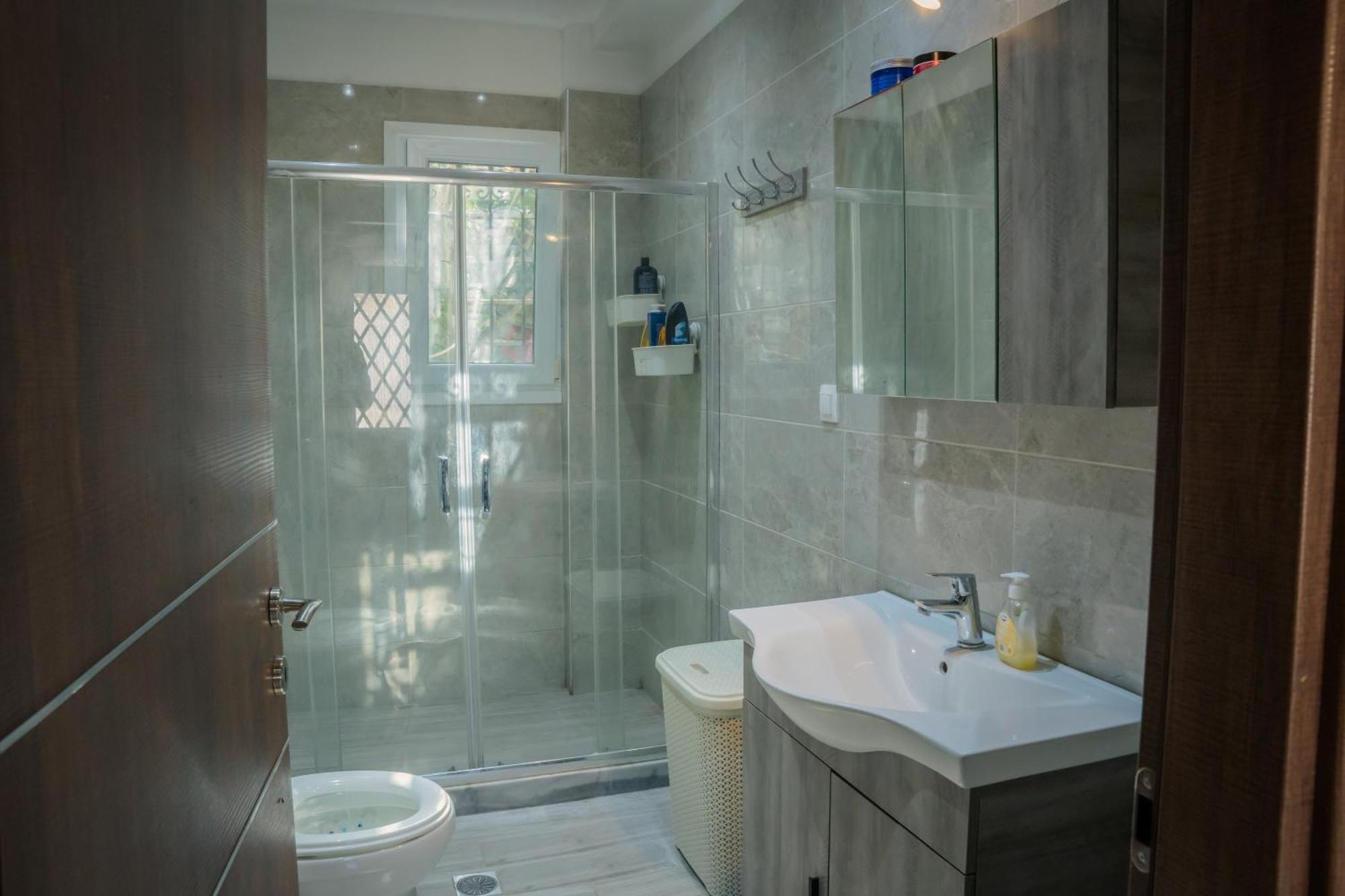 Апартаменты Oliana'S Luxury House Mantouki Экстерьер фото